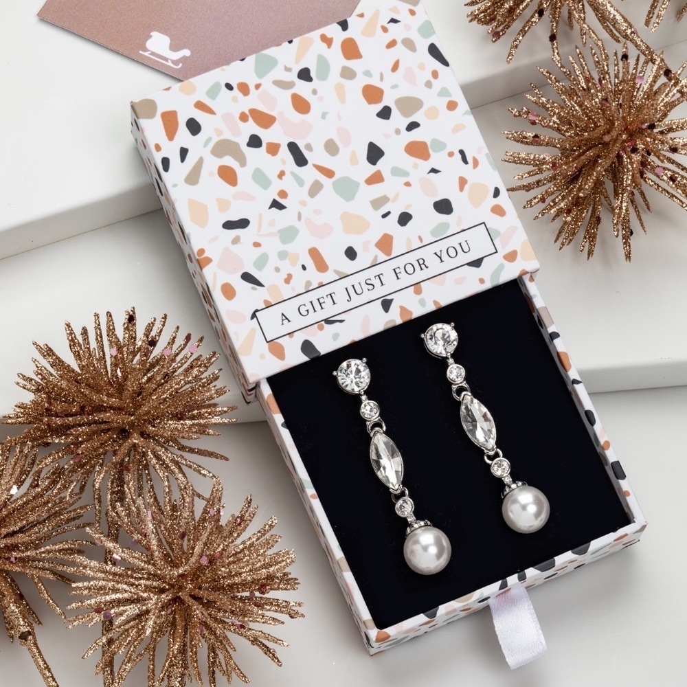 Crystal and Pearl Drop Earrings – NWT – Gift Box Included